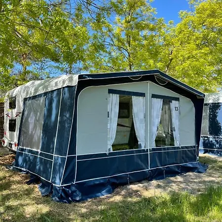 Przyczepy Polaris Polwysep Helski Campingplads Chałupy