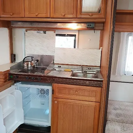 Przyczepy Polaris Polwysep Helski Campingplads Chałupy