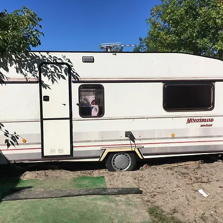 Campsite Przyczepy Polaris Polwysep Helski *