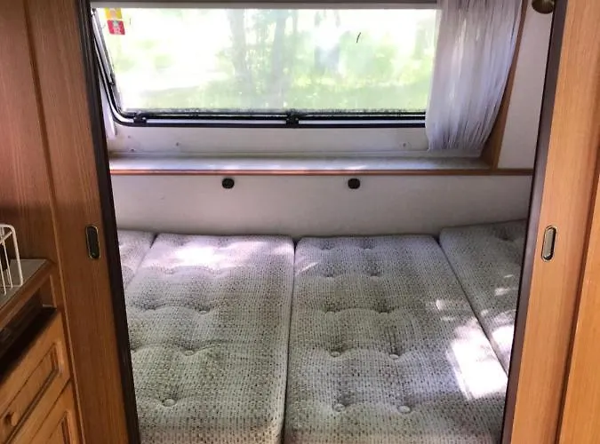 Kemping Przyczepy Polaris Polwysep Helski *