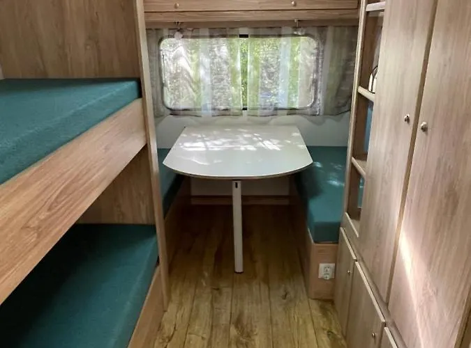 Przyczepy Polaris Polwysep Helski *