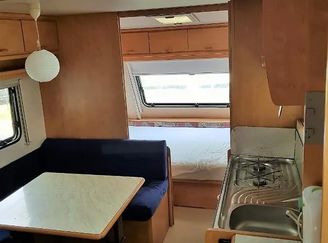 Przyczepy Polaris Półwysep Helski * Chałupy