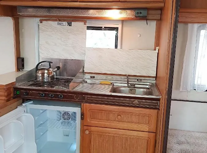 Przyczepy Polaris Polwysep Helski Kemping Chałupy