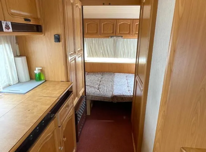 Parque de Campismo Przyczepy Polaris Półwysep Helski *